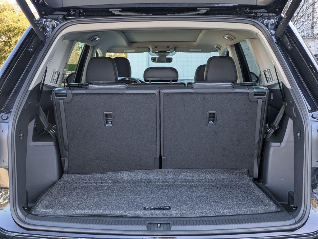 new 2026 Volkswagen Atlas car, priced at $45,673
