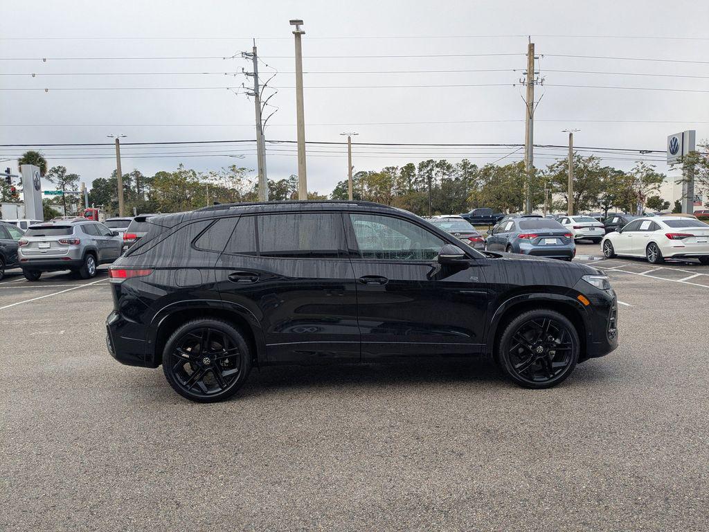 new 2026 Volkswagen Tiguan car, priced at $38,795