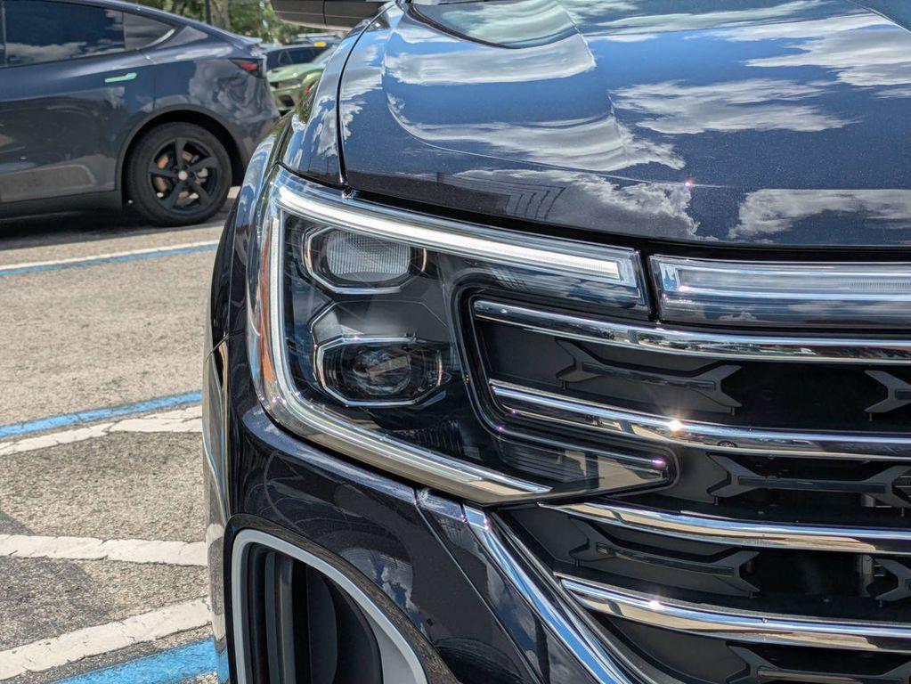 new 2026 Volkswagen Atlas car, priced at $46,338