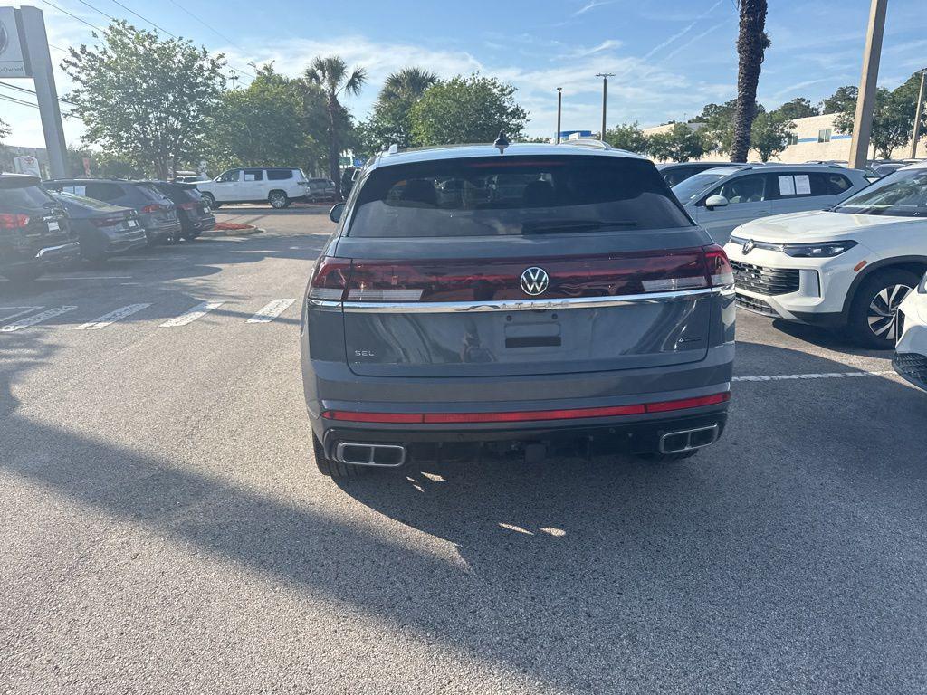 used 2025 Volkswagen Atlas Cross Sport car, priced at $43,995