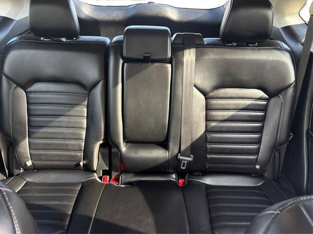 used 2022 Ford Edge car, priced at $22,116