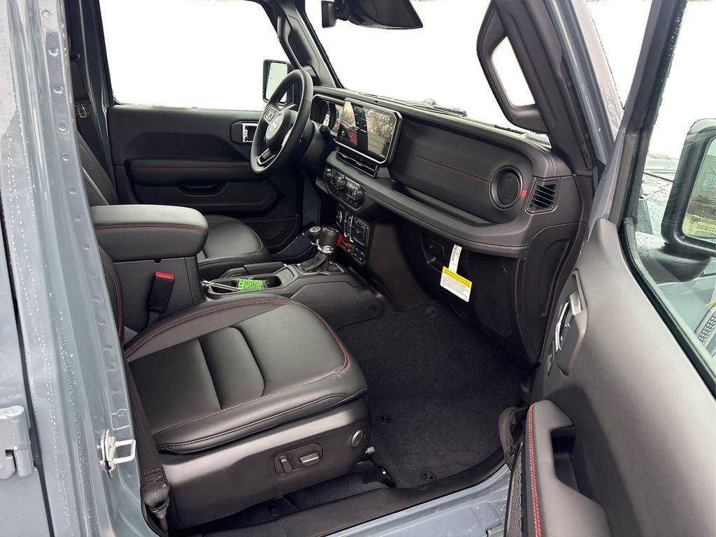 new 2026 Jeep Gladiator car, priced at $53,255