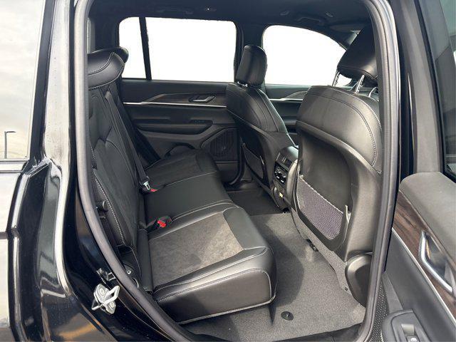 new 2026 Jeep Grand Cherokee car, priced at $46,962