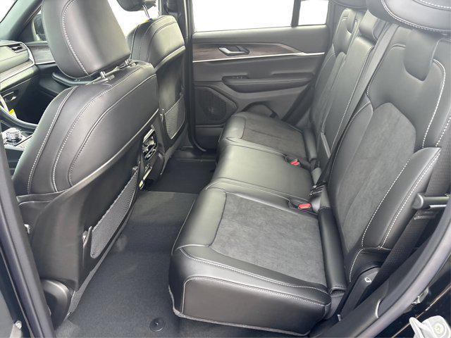 new 2026 Jeep Grand Cherokee car, priced at $46,962