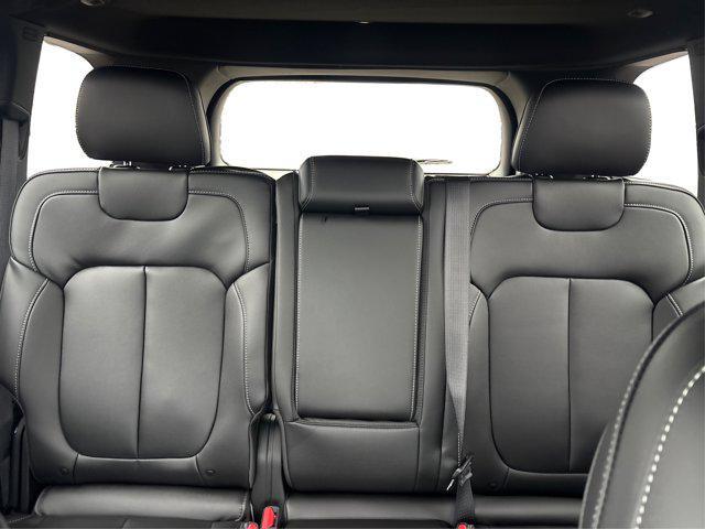 new 2026 Jeep Grand Cherokee car, priced at $47,695