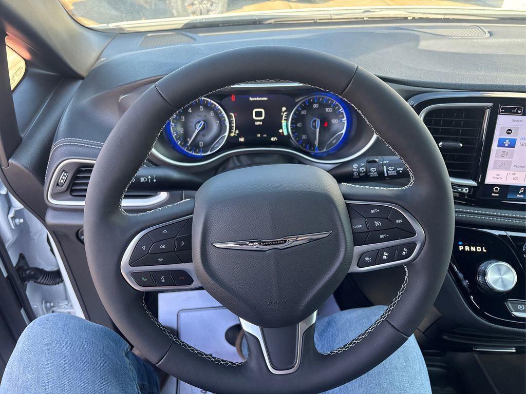 new 2026 Chrysler Pacifica car, priced at $39,435