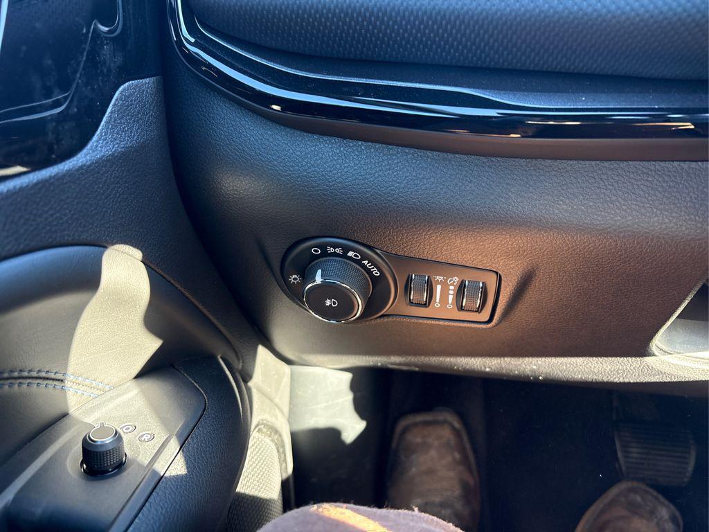 new 2026 Jeep Compass car, priced at $28,080