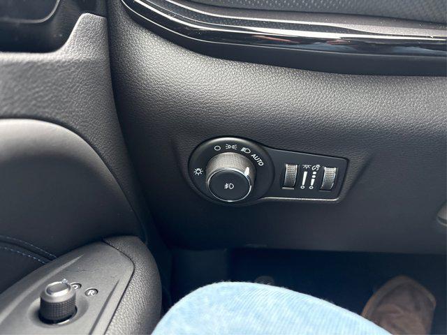 new 2026 Jeep Compass car, priced at $34,425