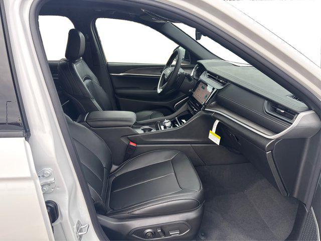 new 2026 Jeep Grand Cherokee car, priced at $46,485