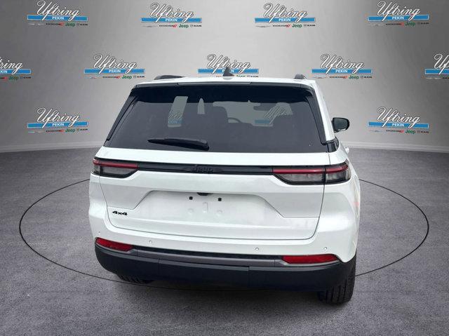 new 2026 Jeep Grand Cherokee car, priced at $46,485