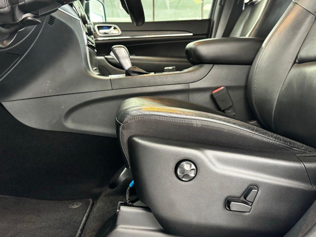 used 2020 Jeep Grand Cherokee car, priced at $25,888