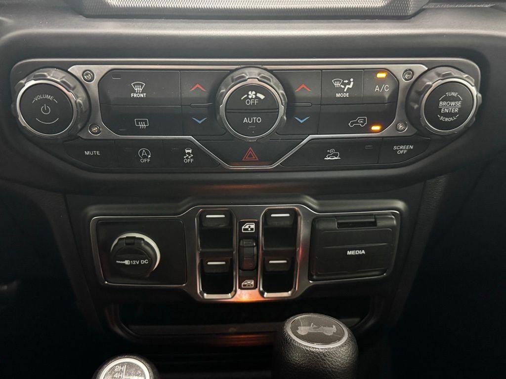 used 2022 Jeep Wrangler Unlimited car, priced at $33,638