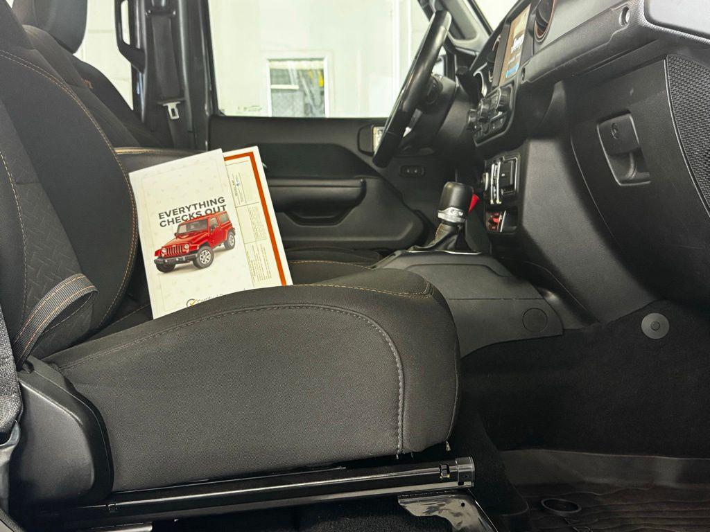 used 2023 Jeep Gladiator car, priced at $39,138