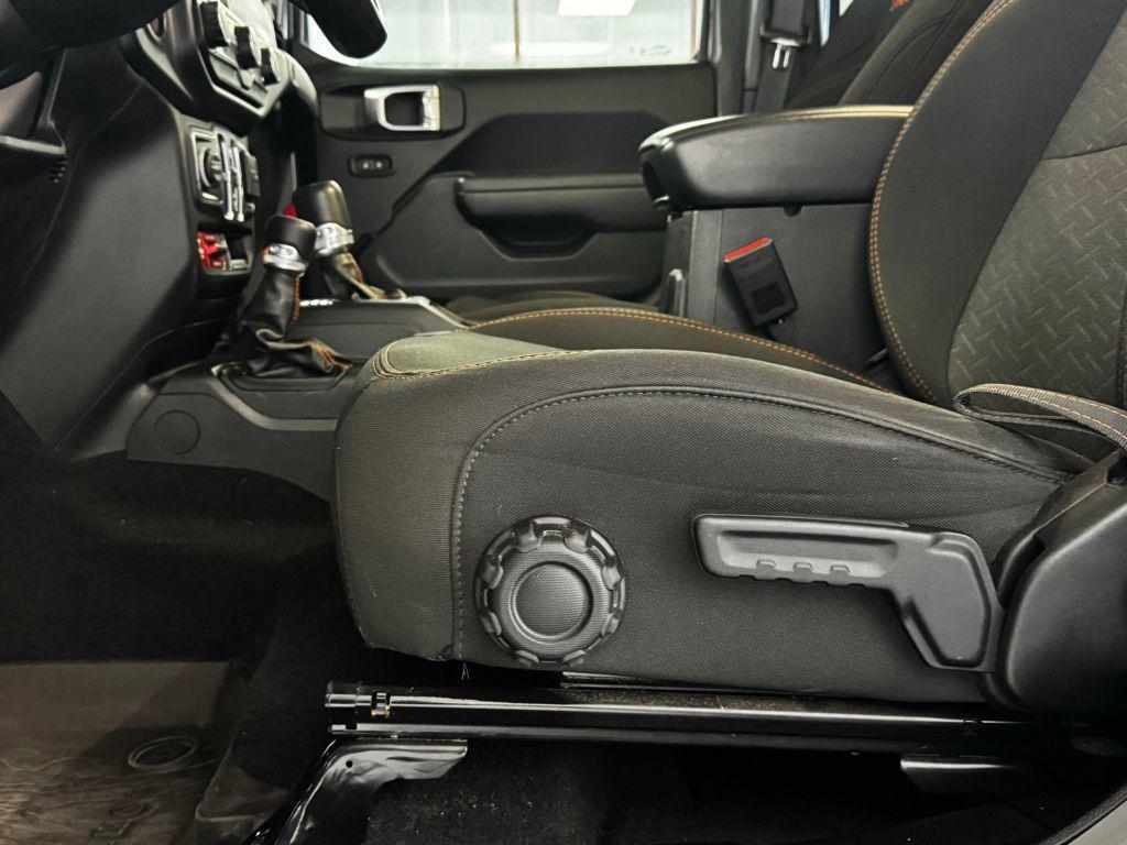 used 2023 Jeep Gladiator car, priced at $39,138