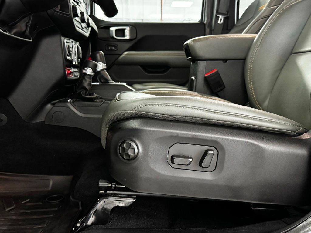 used 2024 Jeep Gladiator car, priced at $45,638