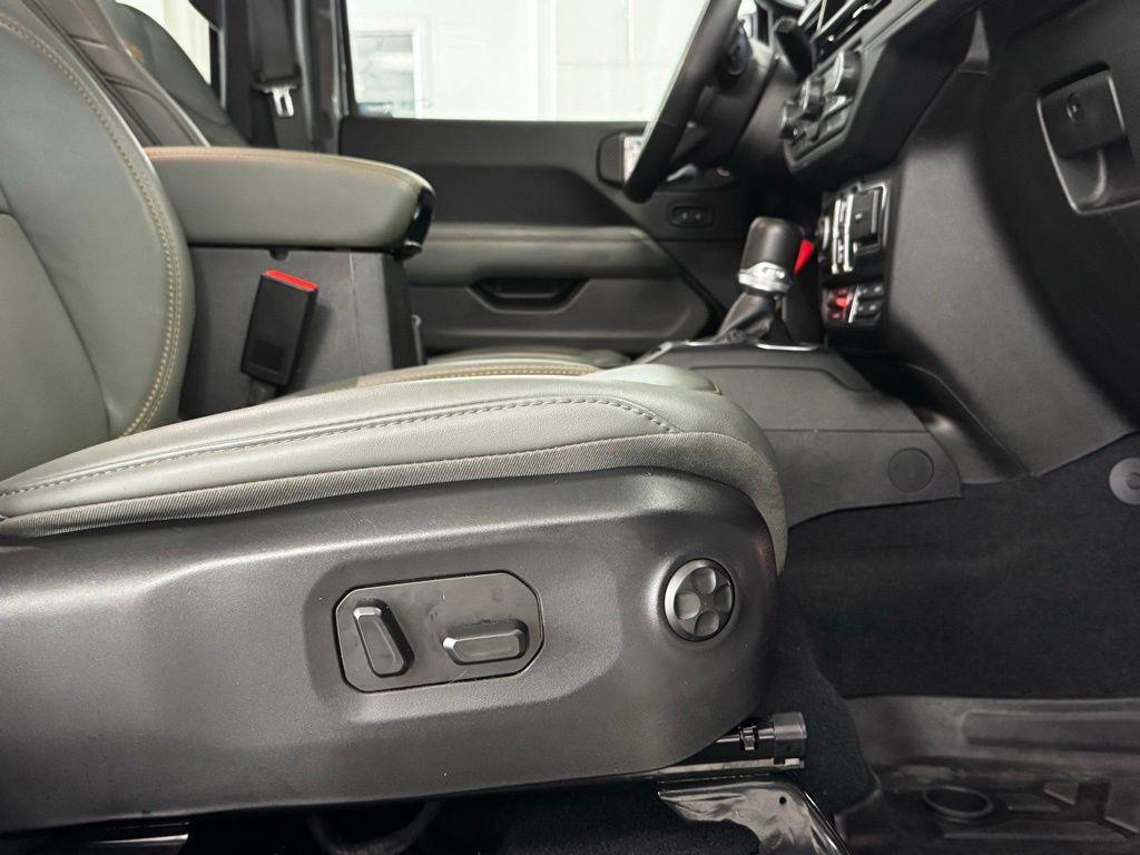 used 2024 Jeep Gladiator car, priced at $45,638