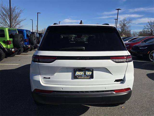 new 2026 Jeep Grand Cherokee car, priced at $47,067