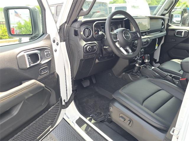 new 2025 Jeep Wrangler car, priced at $52,652