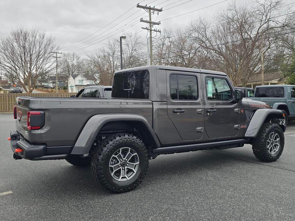 new 2026 Jeep Gladiator car, priced at $56,683