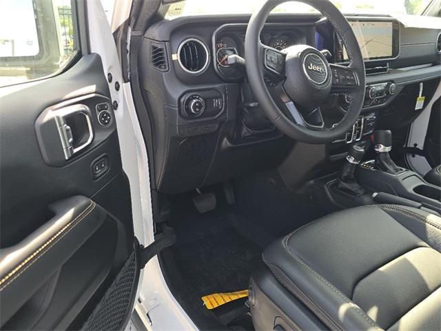 new 2025 Jeep Gladiator car, priced at $46,888