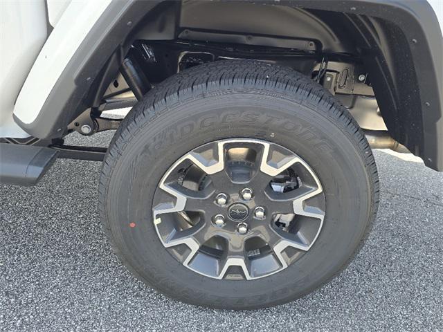new 2025 Jeep Gladiator car, priced at $46,888