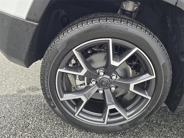 new 2026 Jeep Cherokee car, priced at $47,210