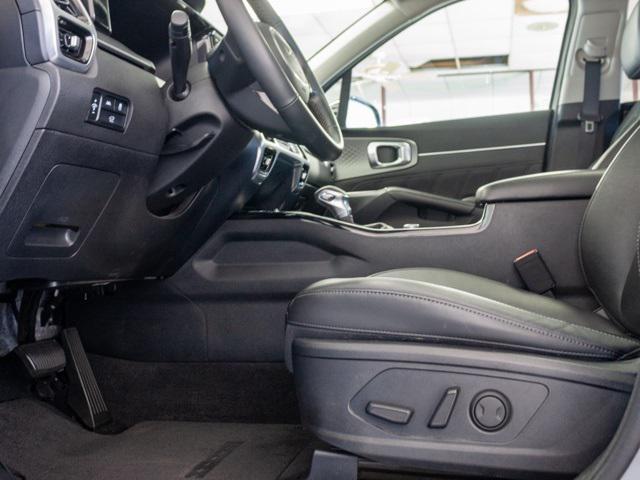 used 2023 Kia Sorento car, priced at $29,300