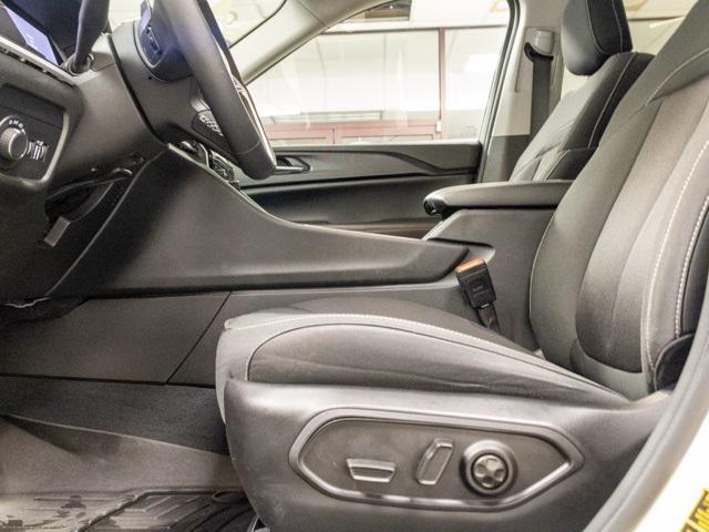 used 2023 Jeep Grand Cherokee car, priced at $26,250