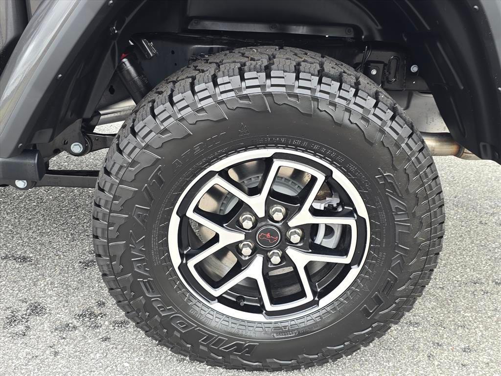 new 2026 Jeep Gladiator car, priced at $59,555