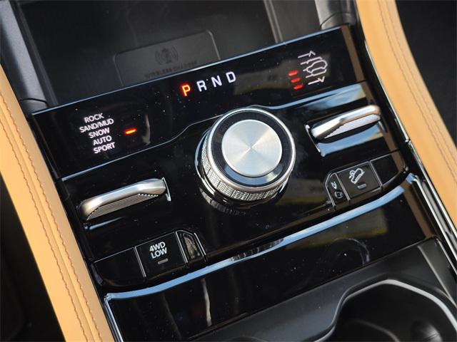 new 2025 Jeep Grand Cherokee car, priced at $61,192