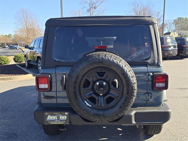 new 2026 Jeep Wrangler car, priced at $42,986