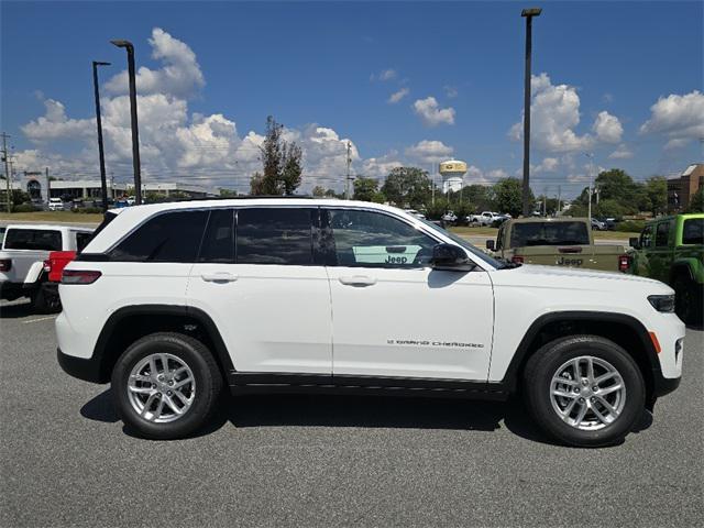 new 2025 Jeep Grand Cherokee car, priced at $36,061