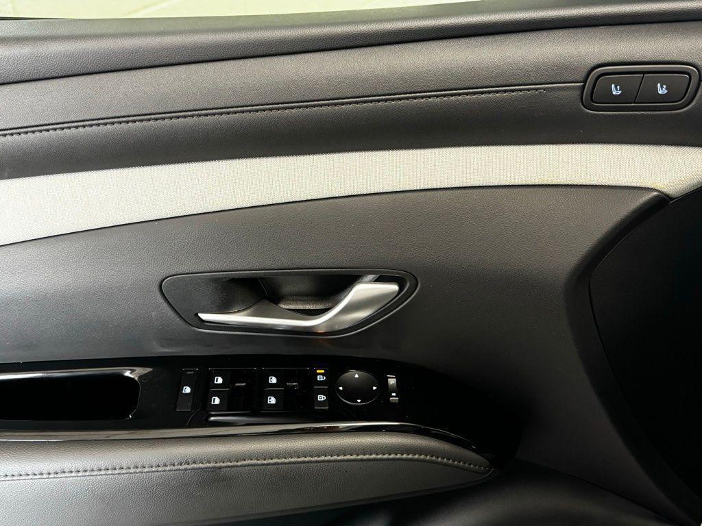 used 2025 Hyundai SANTA CRUZ car, priced at $36,750