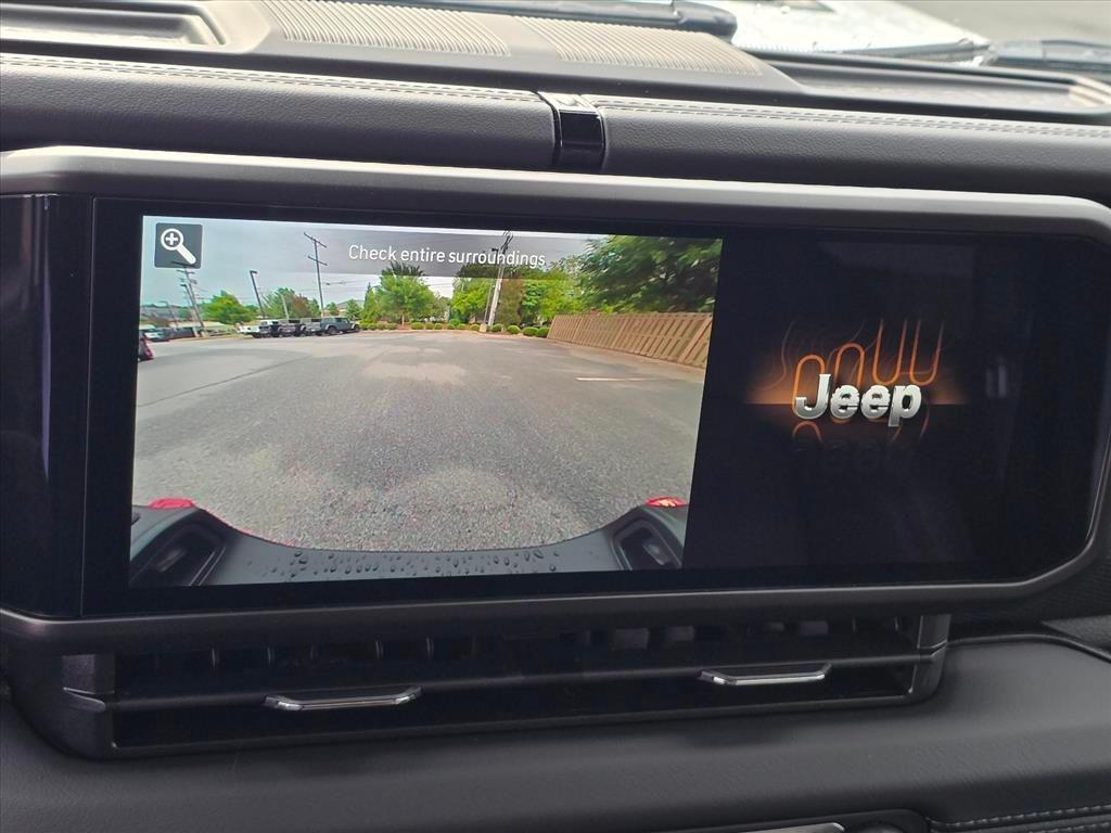 new 2026 Jeep Gladiator car, priced at $58,467