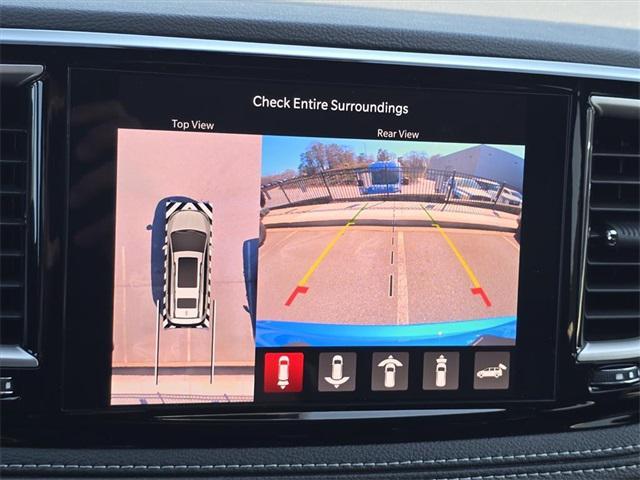 new 2026 Chrysler Pacifica car, priced at $43,228