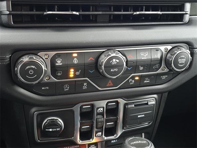 new 2026 Jeep Gladiator car, priced at $60,331