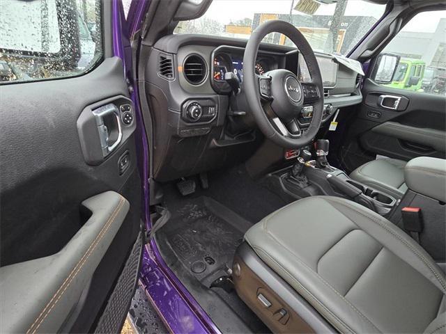 new 2026 Jeep Gladiator car, priced at $60,331