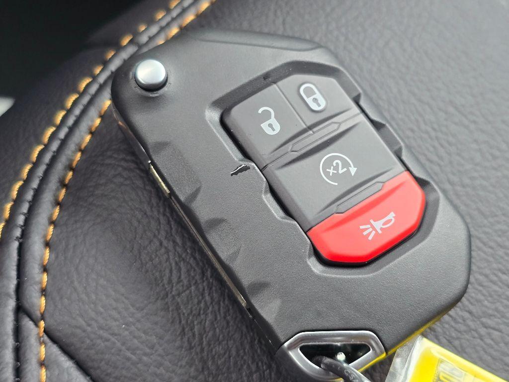 new 2025 Jeep Wrangler car, priced at $46,824