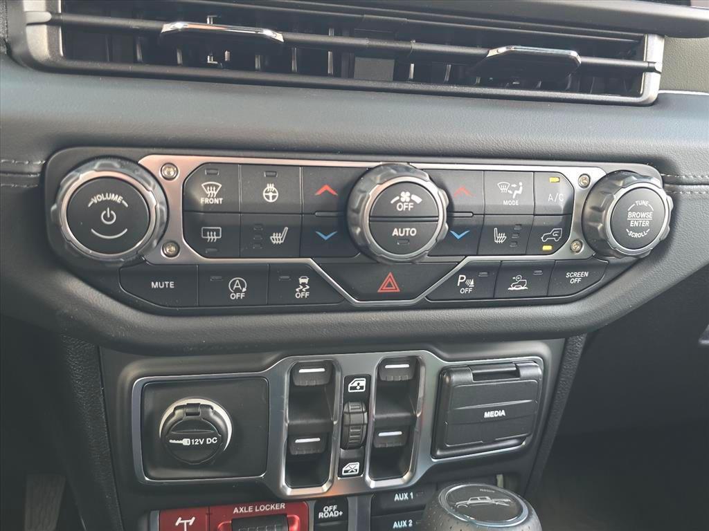 new 2026 Jeep Gladiator car, priced at $57,119