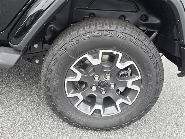 new 2025 Jeep Wrangler car, priced at $53,671