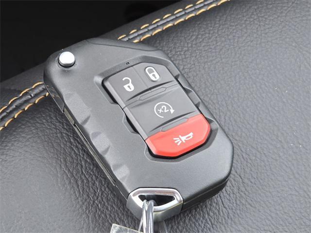 new 2025 Jeep Wrangler car, priced at $53,671