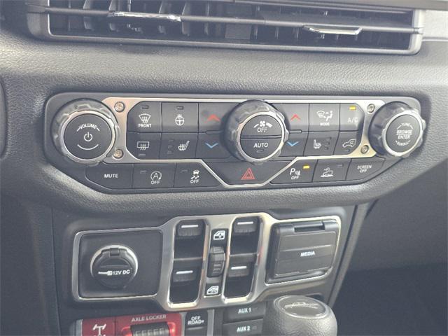 new 2025 Jeep Gladiator car, priced at $48,889