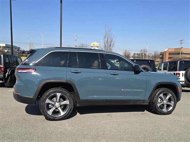 new 2026 Jeep Grand Cherokee car, priced at $50,951