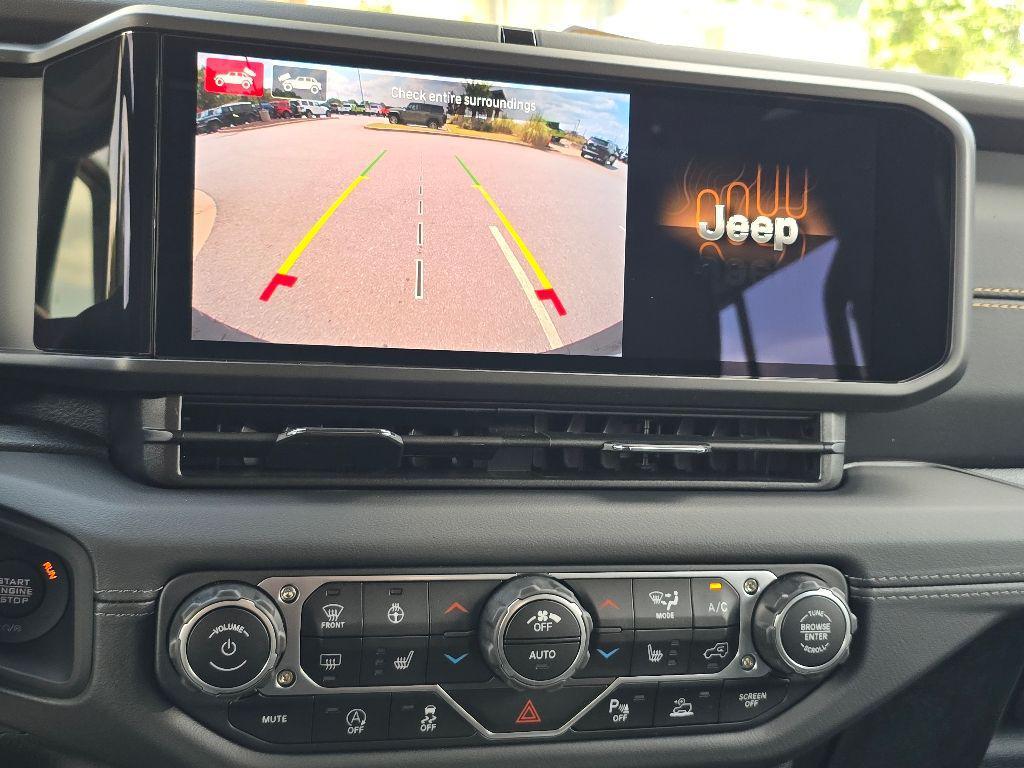 new 2025 Jeep Wrangler car, priced at $49,344