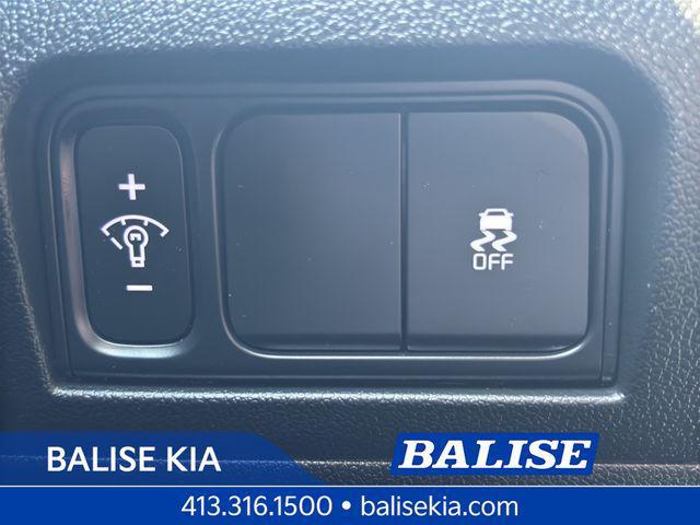 used 2024 Kia Sorento car, priced at $29,434