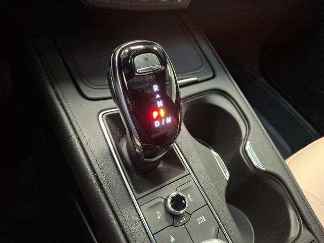 used 2024 Cadillac XT4 car, priced at $33,100