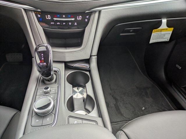 new 2025 Cadillac XT5 car, priced at $57,990