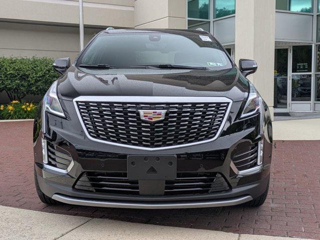 new 2025 Cadillac XT5 car, priced at $57,990