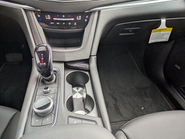 new 2025 Cadillac XT5 car, priced at $57,990