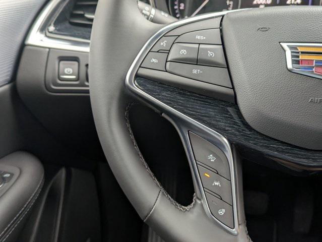 new 2025 Cadillac XT5 car, priced at $57,990